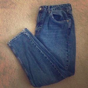 Brand new top shop mom jeans.